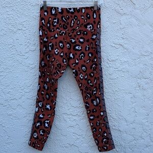 Lorna Jane 7/8 Leopard Print Tights Leggings small